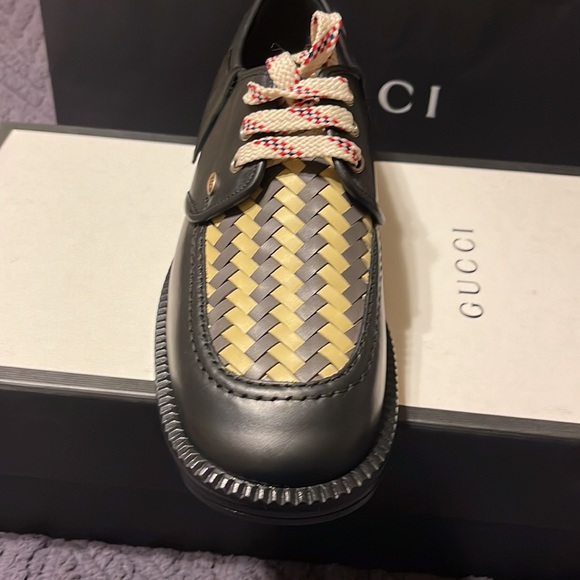 Black Gucci men shoes size 6.5 new with grey and yellow leather weaving on top - Picture 2 of 8